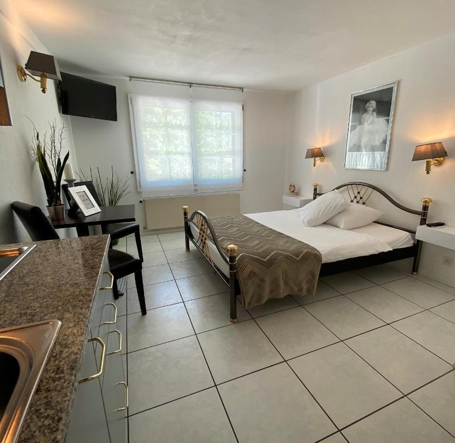 Apart-Hotel Pont-De-Thielle Gals Esterno foto